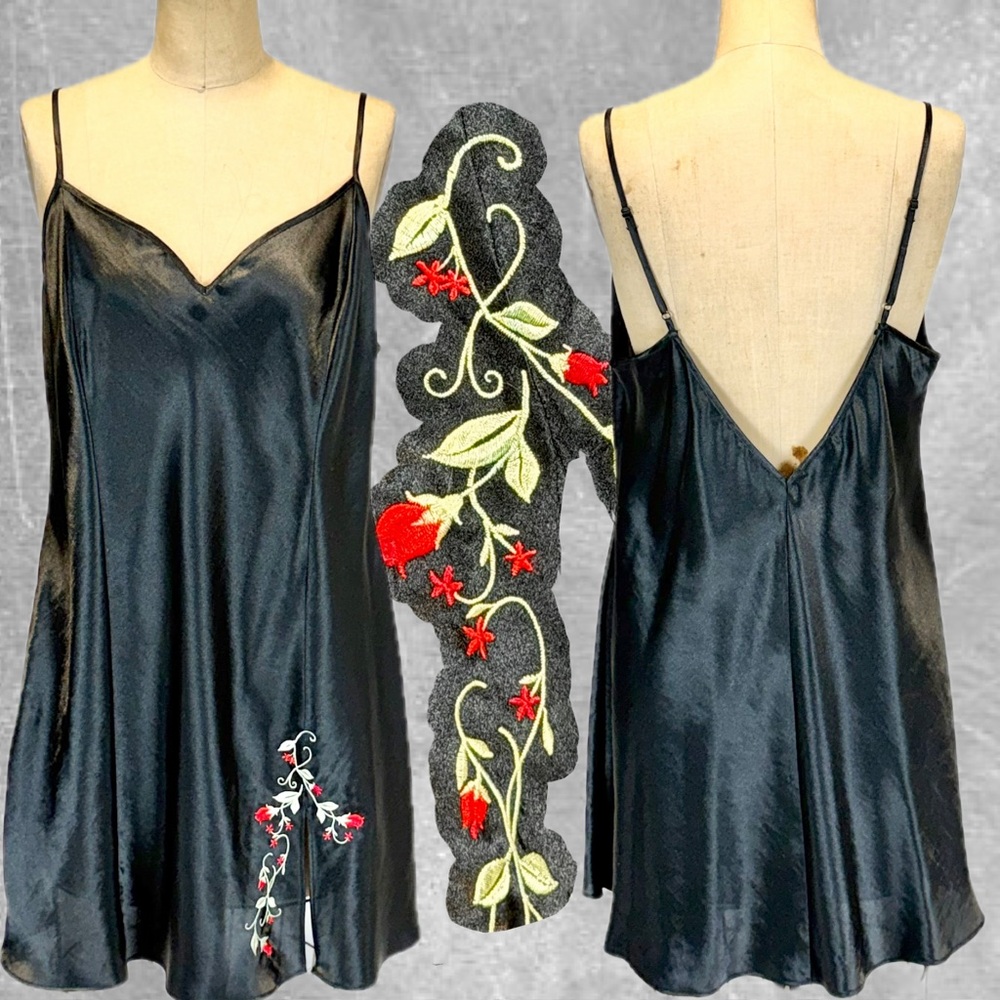 VINTAGE silky vine flower embroidered‎ strappy nightgown open back backless 90s